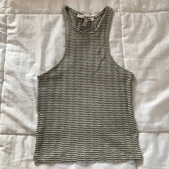 9 Tees/Tanks - Picture 13 of 14